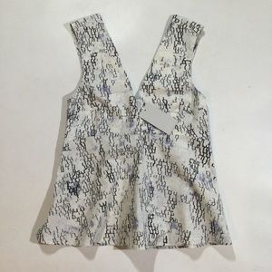 Cos Womens Size 2 Sleeveless V Neck Casual Career Top In White NWT